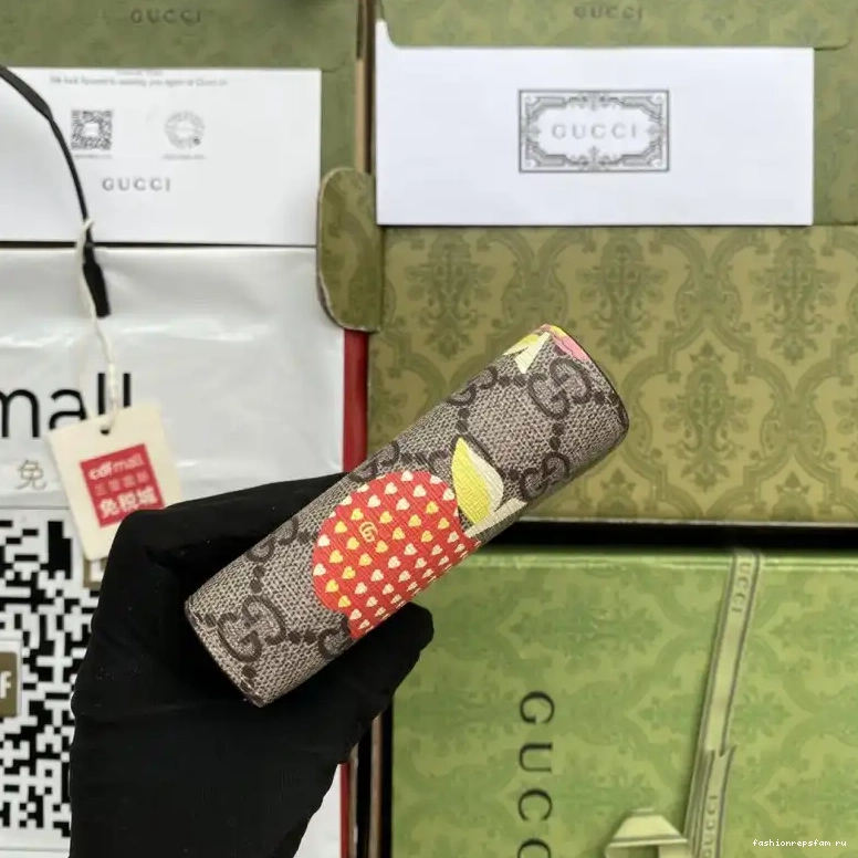 Fashionrepsfam ru 2108YA0080 Gucci s Bags 0811